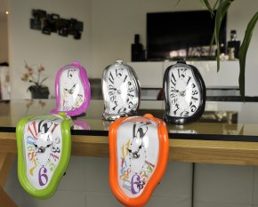 horloges fondues bclabel